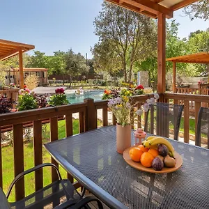 Park za odmor Mobile Homes Camp Garden Vestar